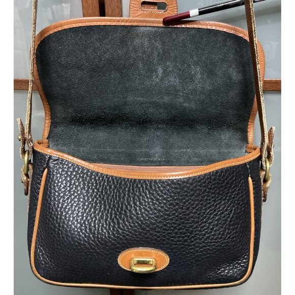 Dooney Bourke Vintage Equestrian AWL Leather Black & Tan Shoulder Bag Crossbody - Picture 11 of 16